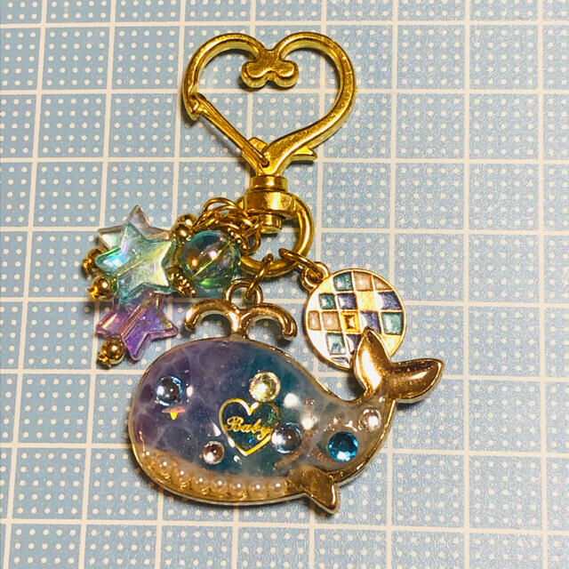 ✩.*˚くじらのキラキラチャーム✩.*˚ | www.bulliondrilling.com.au
