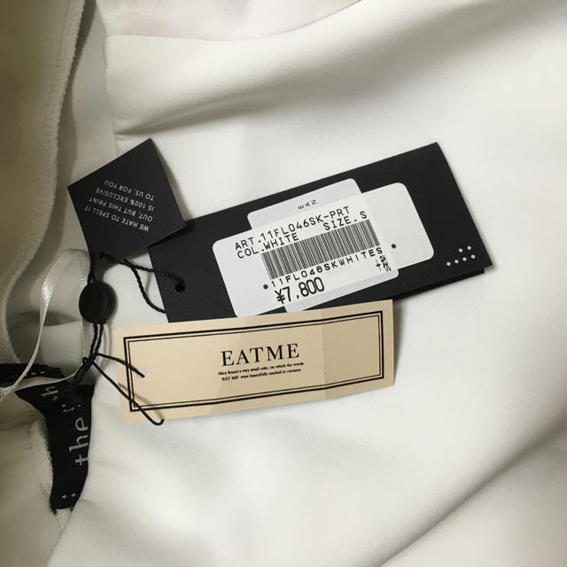 EATME(イートミー)のEATME新品タグ付きアートフラワーSK レディースのワンピース(ひざ丈ワンピース)の商品写真