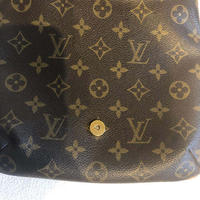 LOUIS VUITTON ルイヴィトン　ショルダーバッグ　バッグ