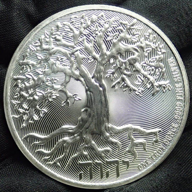 999％発行年2021  1オンス　ニウエ島 Tree of Life銀貨 銀地金コイン