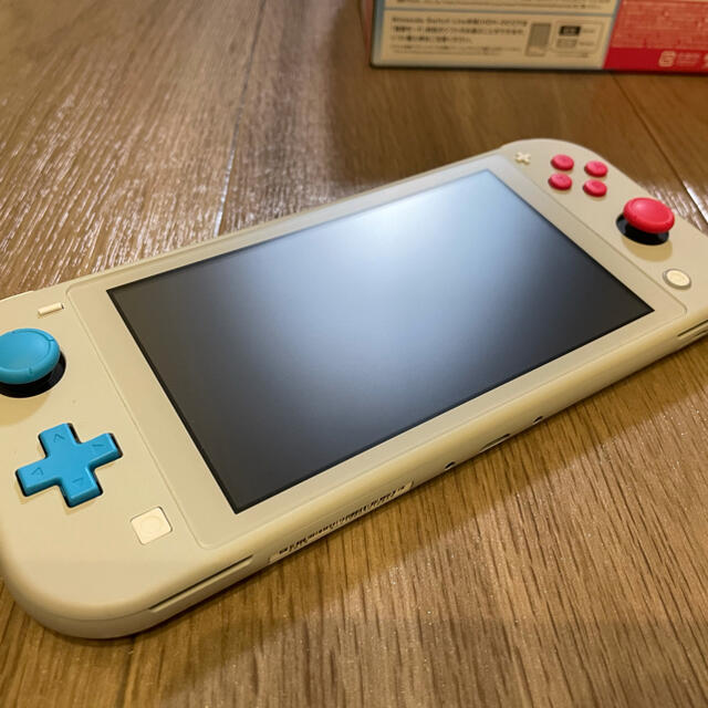 Nintendo Switch light ザシアン･ザマゼンタ