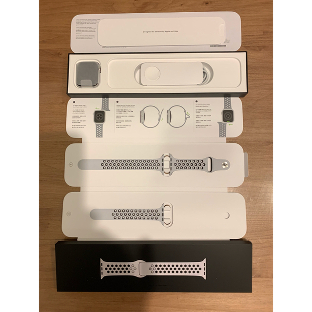 Apple Watch SE 44mm NIKE CELLER(セルラーモデル)