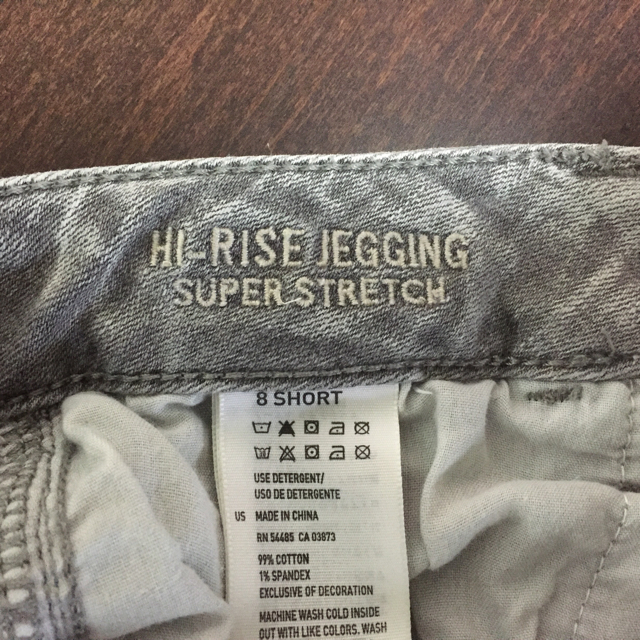 American Eagle(アメリカンイーグル)のAMERICAN EAGLE ウォッシュデニム レディースのパンツ(デニム/ジーンズ)の商品写真