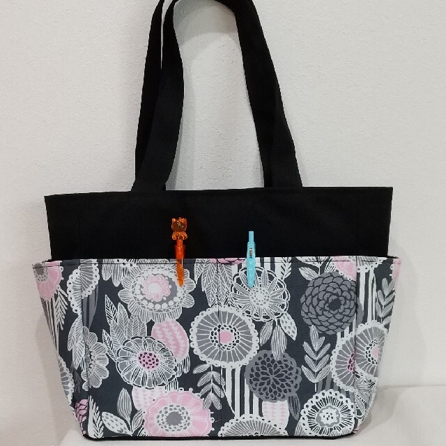 マチが 北欧レトロフラワー サイドポケットトートバッグ ハンドメイド