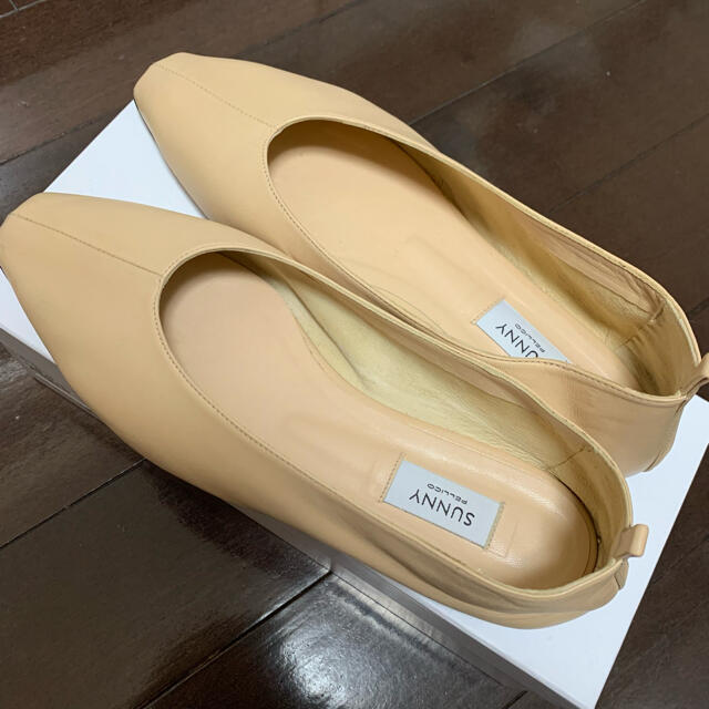 Spick & Span(スピックアンドスパン)のspick&span PELLICO SUNNY センターシームフラットシューズ レディースの靴/シューズ(バレエシューズ)の商品写真