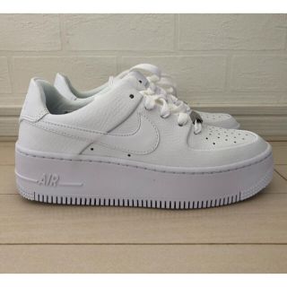 ナイキ(NIKE)の【新品未使用】22.5 ナイキ　エアフォース1 SAGE LOW ホワイト(スニーカー)