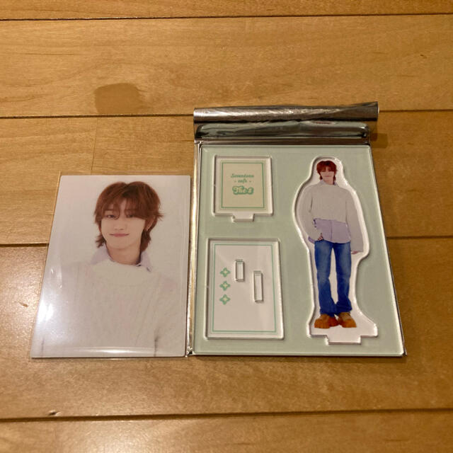 SEVENTEEN(セブンティーン)のミンハオ アクスタ トレカ エンタメ/ホビーのCD(K-POP/アジア)の商品写真