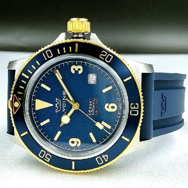 超激安 GLYCINE コンバット サブ 42 オートマチック ウォッチ GL0083
