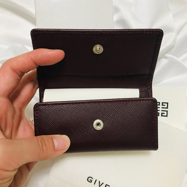 品質保証2023 GIVENCHY - 未使用箱付 ジバンシィ ロゴ キーケースの