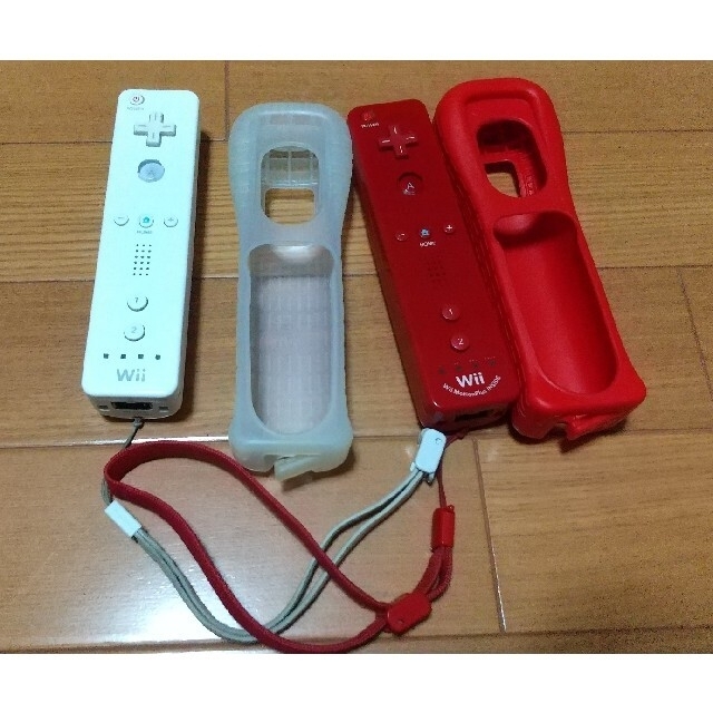 Wii(ウィー)のWii本体セット梅雨入りお値下げ😉 エンタメ/ホビーのゲームソフト/ゲーム機本体(家庭用ゲーム機本体)の商品写真