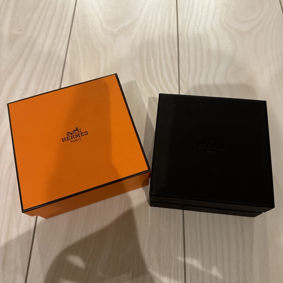 Hermes(エルメス)のHERMES エルメス　ピアス　ループ　PM   ピンクゴールド レディースのアクセサリー(ピアス)の商品写真