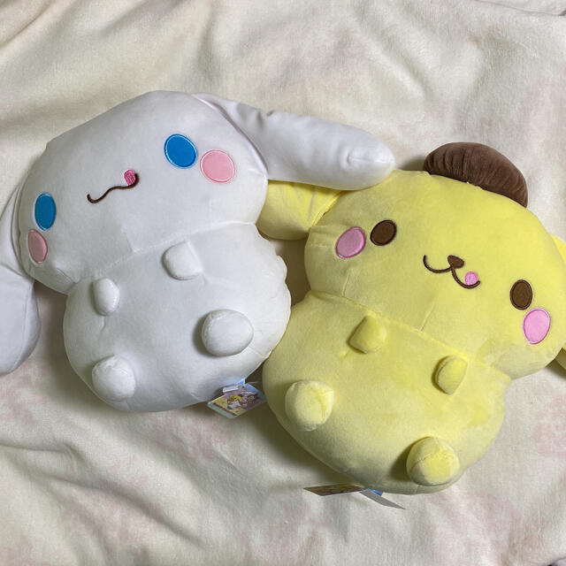 サンリオ(サンリオ)のサンリオ ぬいぐるみ シナモン ポムポムプリン エンタメ/ホビーのおもちゃ/ぬいぐるみ(キャラクターグッズ)の商品写真