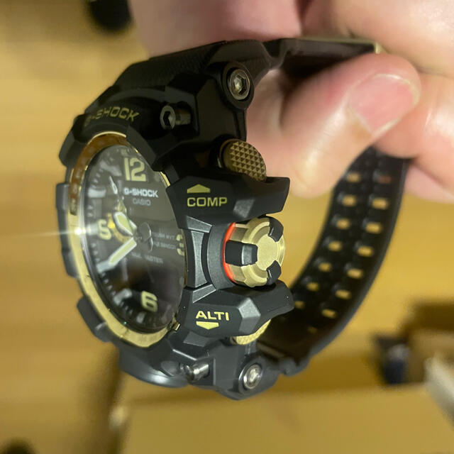 G-SHOCK(ジーショック)のG-SHOCK GWG-1000GB-1AJF メンテ済み メンズの時計(腕時計(デジタル))の商品写真