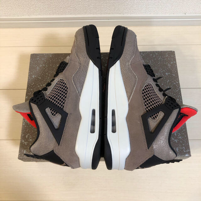 NIKE AIR JORDAN 4 Taupe Haze 4