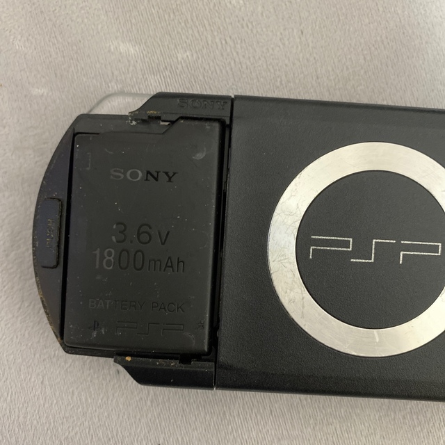 PSP 本体ジャンク エンタメ/ホビーのゲームソフト/ゲーム機本体(携帯用ゲーム機本体)の商品写真