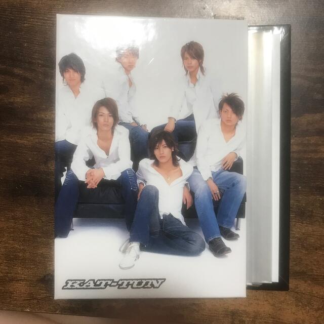 KAT-TUN(カトゥーン)のKAT-TUN フォトアルバム エンタメ/ホビーのタレントグッズ(アイドルグッズ)の商品写真