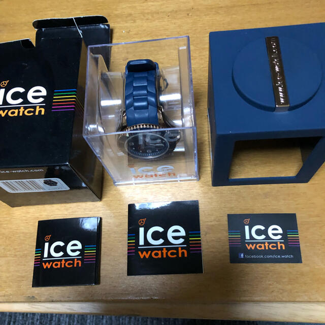 ice watch(アイスウォッチ)のアイスウォッチ　ネイビーXピンクゴールド メンズの時計(腕時計(アナログ))の商品写真