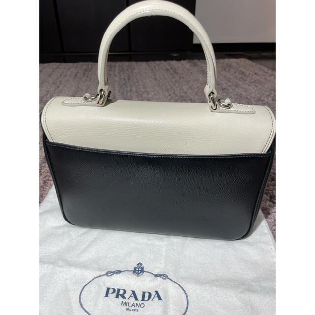 PRADA(プラダ)のプラダ PRADA　ハンドバッグ レディースのバッグ(ハンドバッグ)の商品写真