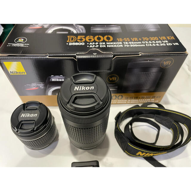 Nikon D5600 ダブルズームキット TOSHIBASDカード128GB付