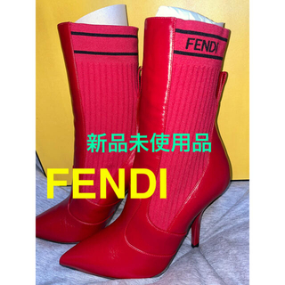 フェンディ(FENDI)のFENDI 箱付き　赤　ロココソックス　レザーブーツ(ブーツ)