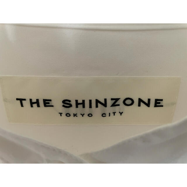 Shinzone(シンゾーン)のTHE SHINZONE シンゾーン レディース コットンフリルブラウス レディースのトップス(シャツ/ブラウス(長袖/七分))の商品写真