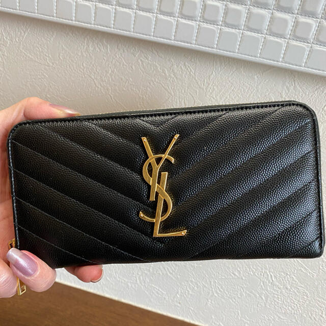 サンローラン　ラウンドファスナー　長財布　財布　YSL 鑑定済み　ルイヴィトン