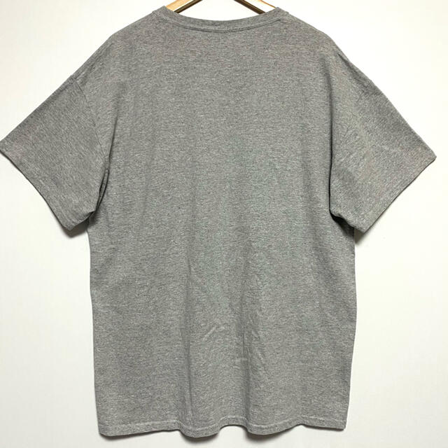 GILDAN(ギルタン)のUS古着 GILDAN ギルダン プリント ポケット Tシャツ グレー XL メンズのトップス(Tシャツ/カットソー(半袖/袖なし))の商品写真