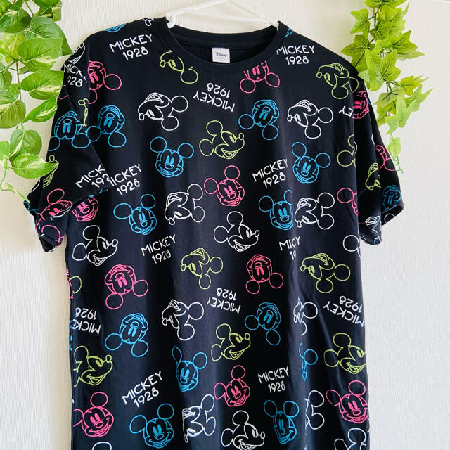 Disney(ディズニー)のディズニーTシャツ LLサイズ メンズのトップス(Tシャツ/カットソー(半袖/袖なし))の商品写真