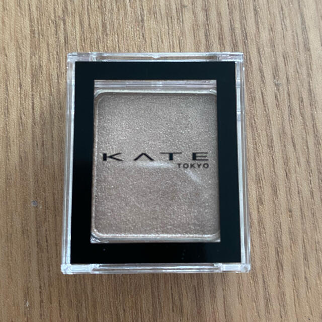 KATE(ケイト)のケイト　ザ　アイカラー　014 グレージュ　生産終了　美品 コスメ/美容のベースメイク/化粧品(アイシャドウ)の商品写真