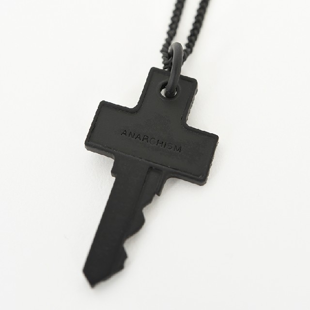 LAD MUSICIAN NECKLACE