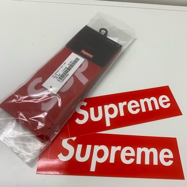 Supreme(シュプリーム)のsupreme NIKE lightweight crew socks メンズのレッグウェア(ソックス)の商品写真