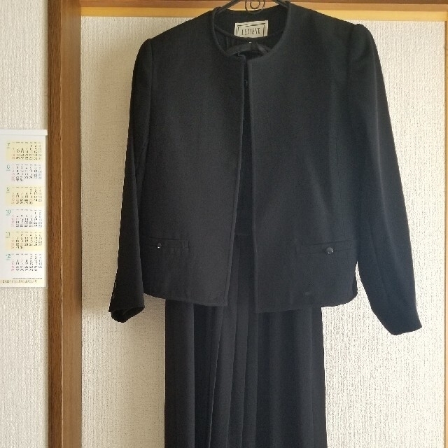 礼服～11号新品、未使用品 レディースのフォーマル/ドレス(礼服/喪服)の商品写真