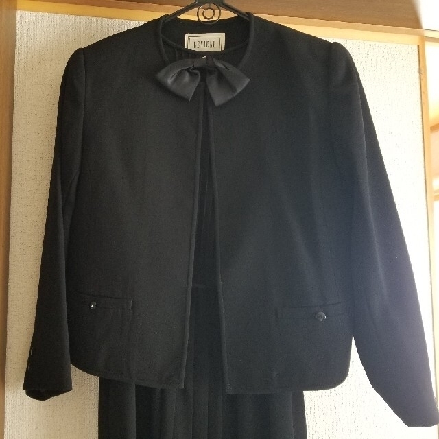 礼服～11号新品、未使用品 レディースのフォーマル/ドレス(礼服/喪服)の商品写真