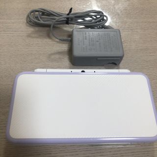 ニンテンドー2DS(ニンテンドー2DS)のNewニンテンドー2DS LL ホワイト×ラベンダー(携帯用ゲーム機本体)