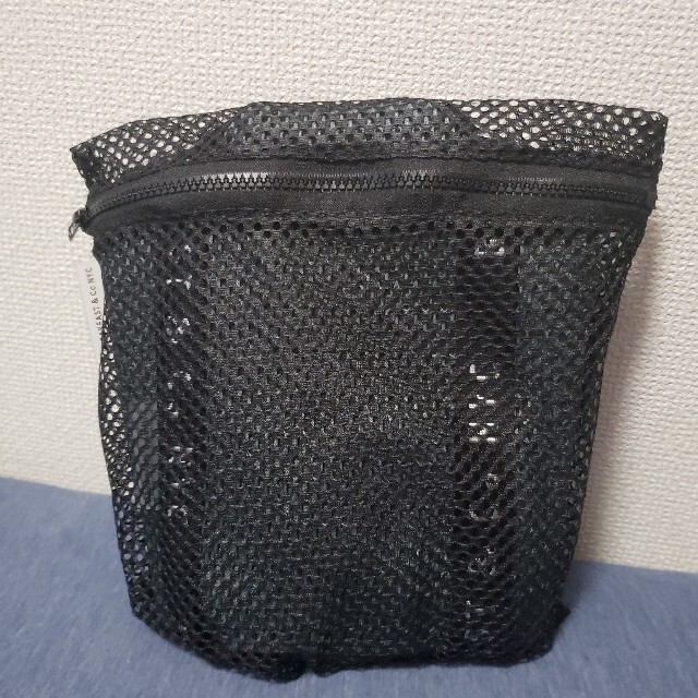 breakfast(ブレックファスト)のBREAKFAST & Co NYC MESH beach bag S ZIP  レディースのバッグ(トートバッグ)の商品写真