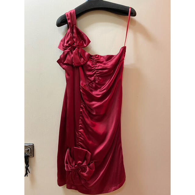 シルク　ワンショルダードレス　サイズM レディースのフォーマル/ドレス(ミニドレス)の商品写真
