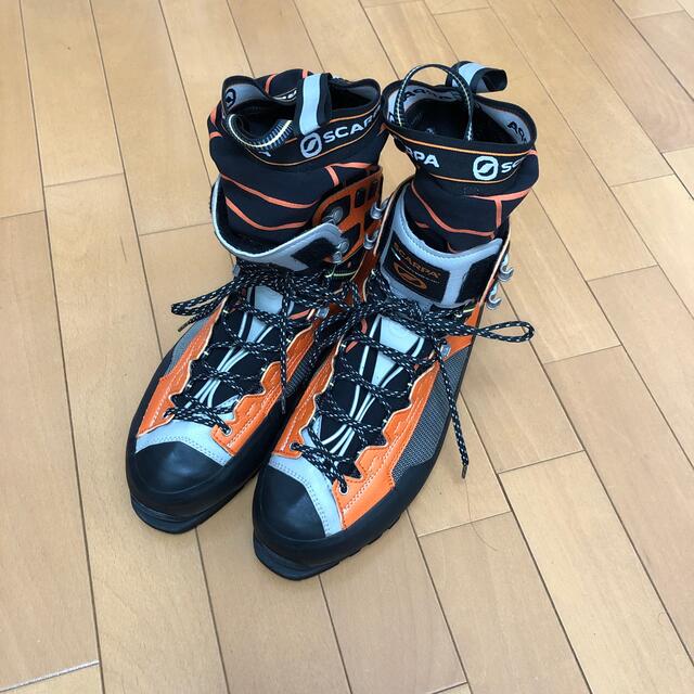 SCARPA(スカルパ)のスカルパ　モンブランプロ スポーツ/アウトドアのアウトドア(登山用品)の商品写真