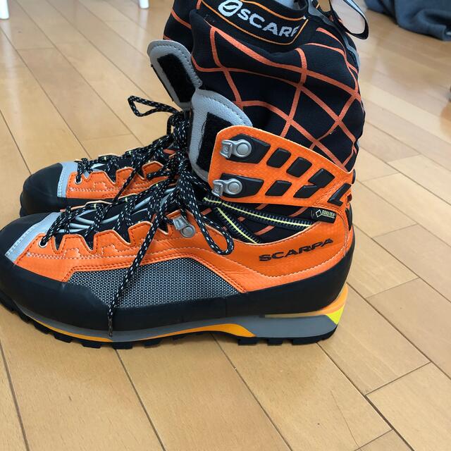 SCARPA(スカルパ)のスカルパ　モンブランプロ スポーツ/アウトドアのアウトドア(登山用品)の商品写真