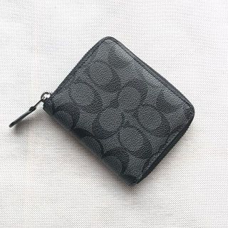 コーチ(COACH)の【新品未使用】COACH コーチ 折り財布 ジップ 定番 正規店購入(折り財布)