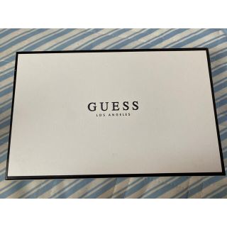 ゲス(GUESS)のGUESS クラッチバッグ(セカンドバッグ/クラッチバッグ)