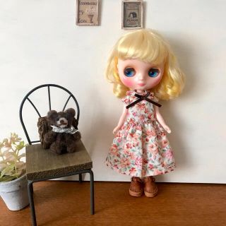 ミディブライス　服　ハンドメイド　アウトフィット　ワンピース(その他)