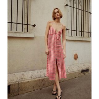 ザラ(ZARA)の【zara今季新品タグ付き】ギンガムチェックストラップワンピース(ひざ丈ワンピース)