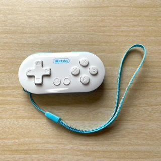 8Bitdo ZERO GAMEPAD ホワイト&ブルー　レア(家庭用ゲーム機本体)