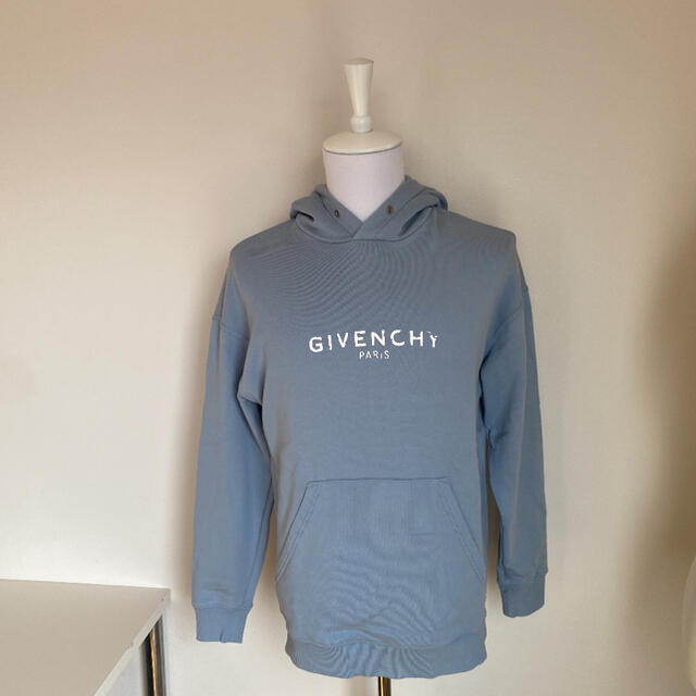 GIVENCHY プルオーバー　パーカー　xs  水色