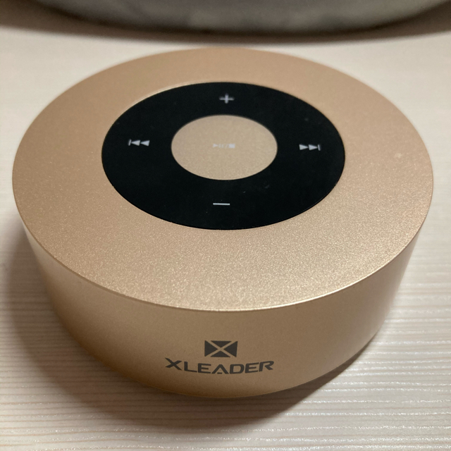 Bluetoothスピーカー XLEADER 4.2W 高音質 スマホ/家電/カメラのオーディオ機器(ポータブルプレーヤー)の商品写真