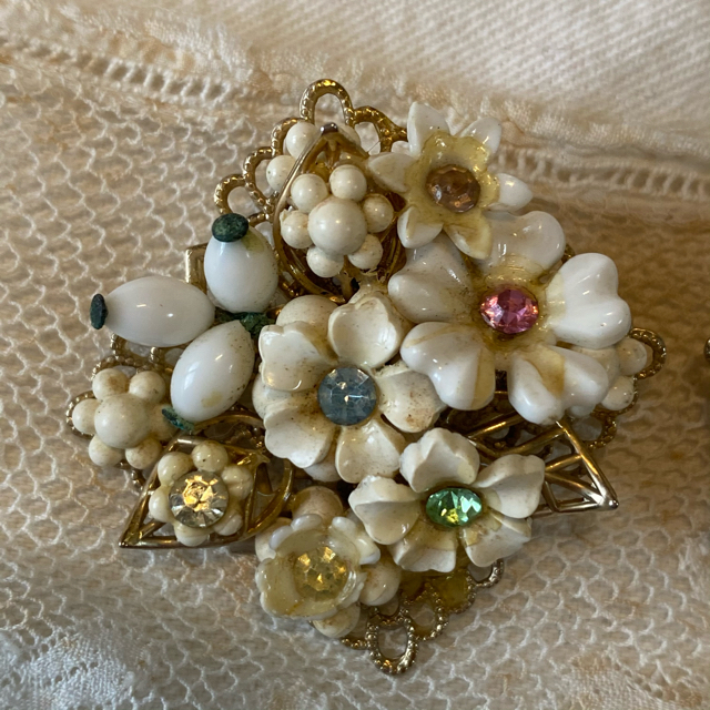 vintage earrings 2