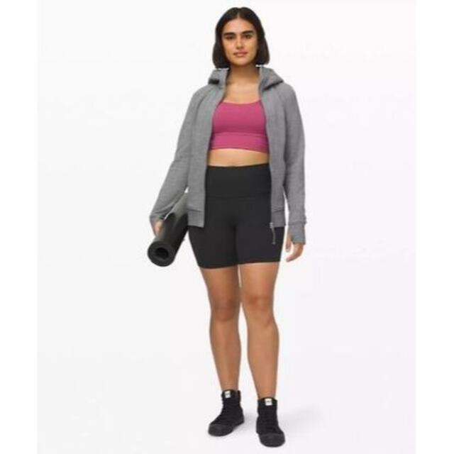 lululemon(ルルレモン)の新品未使用☆サイズ6セール☆ショートパンツ★Align Short レディースのパンツ(その他)の商品写真