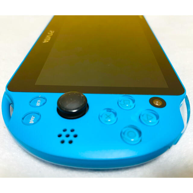 PlayStation Vita(プレイステーションヴィータ)のPSVita PCH-2000 ZA23 SONY アクアブルー 本体 エンタメ/ホビーのゲームソフト/ゲーム機本体(家庭用ゲーム機本体)の商品写真