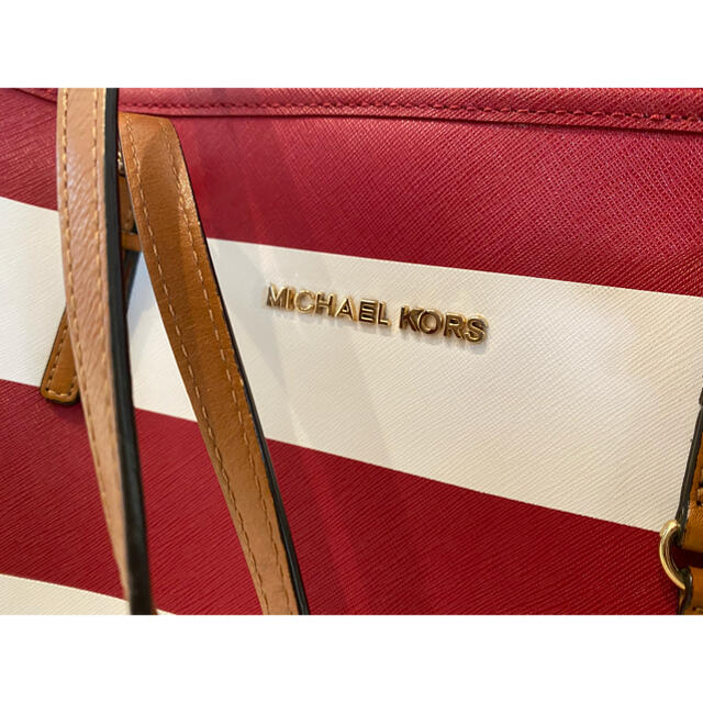 Michael Kors(マイケルコース)のハンドバッグ　トートバッグ　バック　MICHAELKORS レディースのバッグ(ハンドバッグ)の商品写真