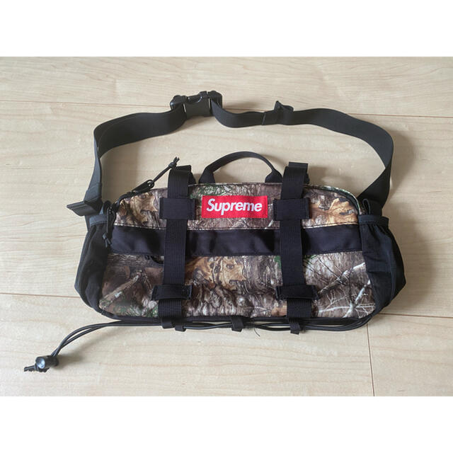 Supreme(シュプリーム)のSupreme 19FW Waist Bag "Real Tree Camo" メンズのバッグ(ボディーバッグ)の商品写真